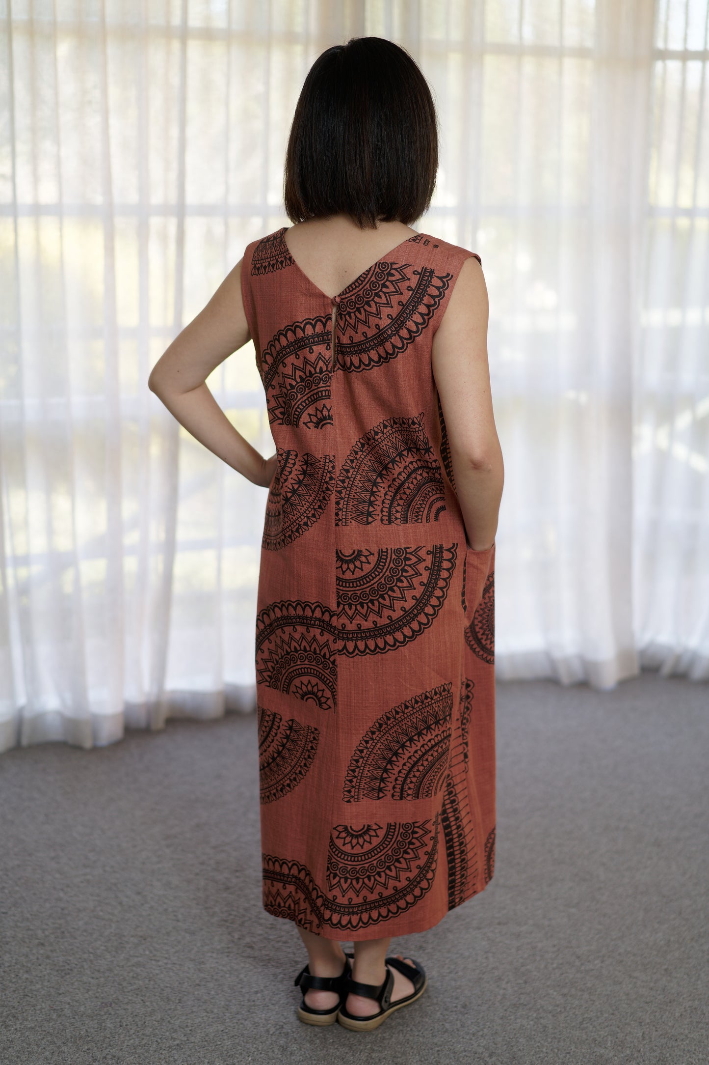 Poppy Sleeveless Patten Dress